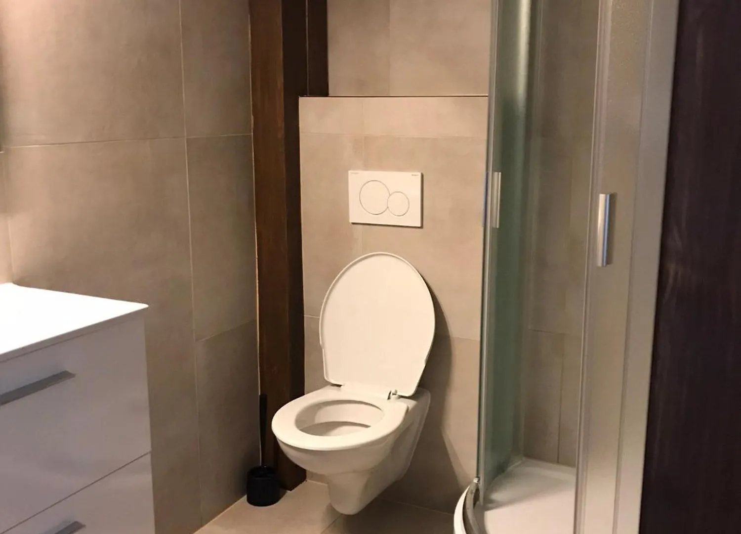 Apartman F Κάρλοβι Βάρι Διαμέρισμα